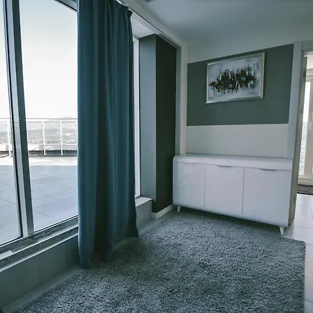 Sky Deluxe 2 Fitness & Appartement