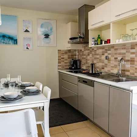 Appartement Sky Deluxe 2 Fitness & Skopje