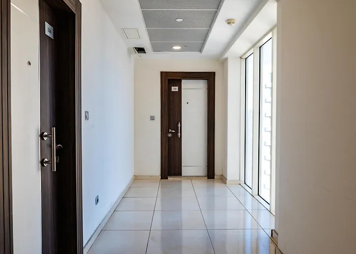 Sky Deluxe 2 Fitness & *