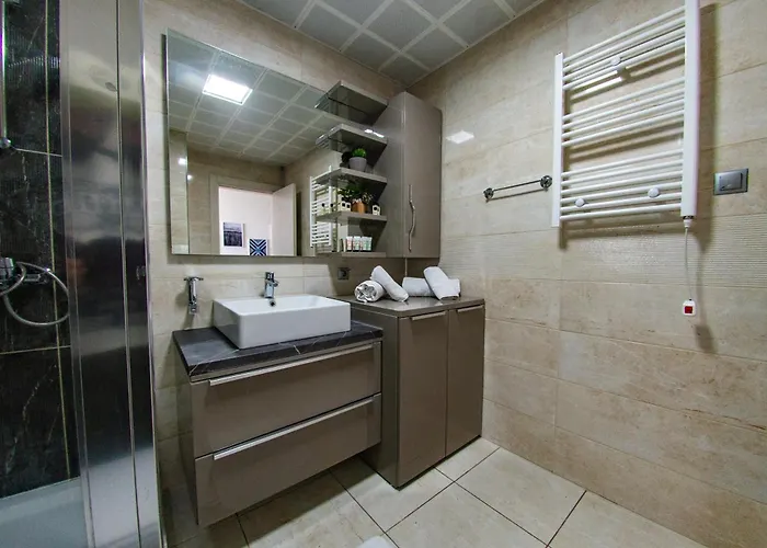 Sky Deluxe 2 Fitness & *