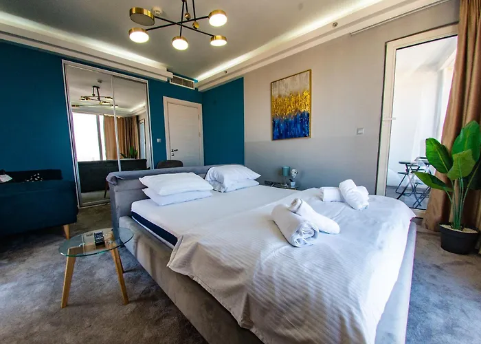 Sky Deluxe 2 Fitness & *