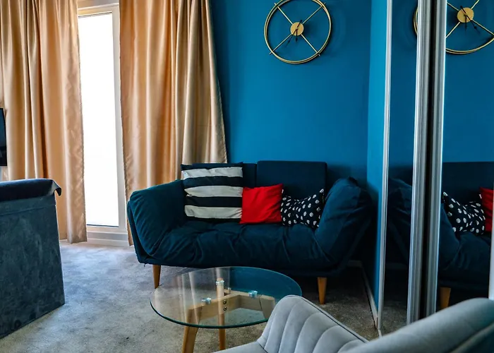 Sky Deluxe 2 Fitness & *